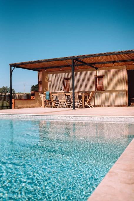 Villa L'Heritier, Maison Climatisee, 12Pers Avec Piscine Marzens Exterior foto
